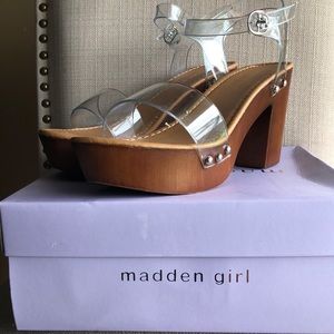 Madden Girl Lifft Clear platform sandals Women’s 9